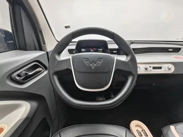 Wuling Hongguang Mini EV — Фото автомобиля 7