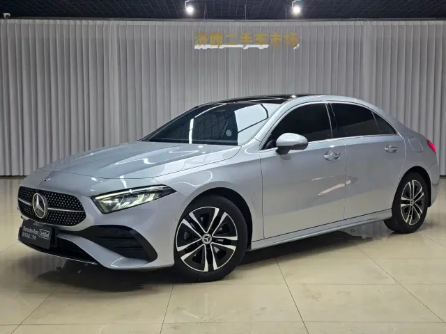 Mercedes-Benz A-Class — Фото автомобиля 2