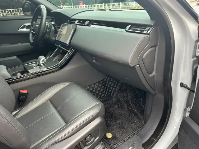 Land Rover Range Rover Velar 2024 Dynamic SE — Фото автомобиля 21