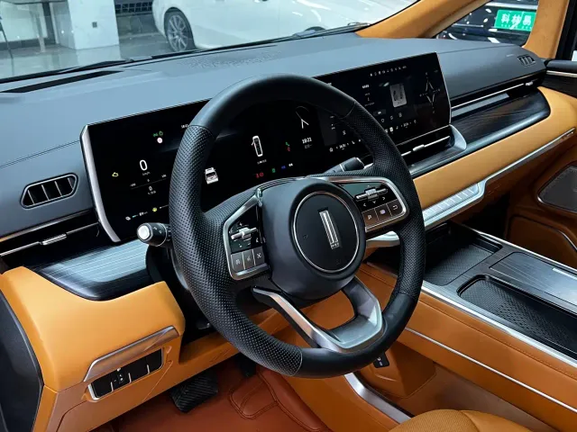 Wey Alpine — Фото автомобиля 14