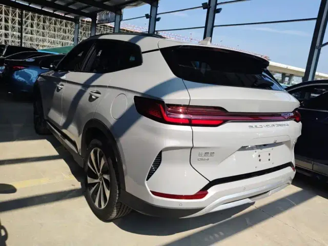 BYD Song PLUS — Фото автомобиля 4