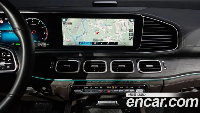 Mercedes-Benz GLE-Class — Фото автомобиля 11