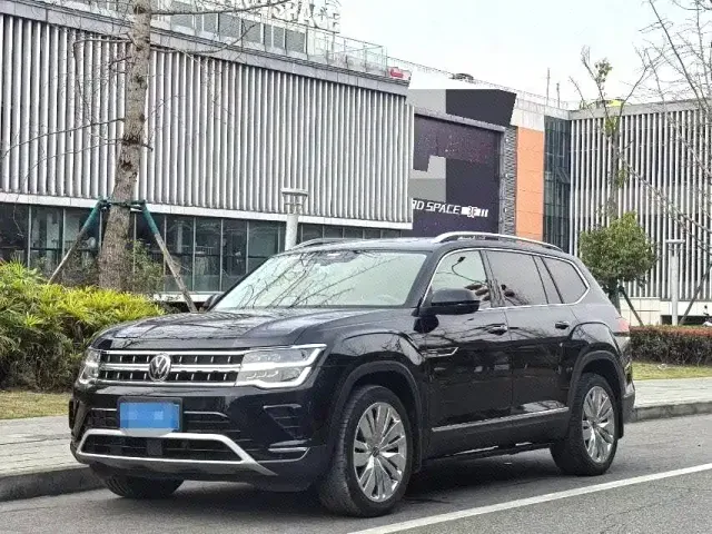 Фотография автомобиля — Volkswagen Teramont
