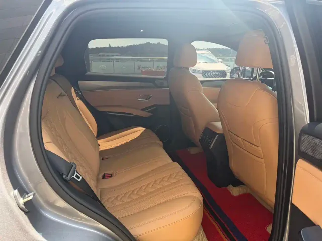 BYD Song L DM-i — Фото автомобиля 9