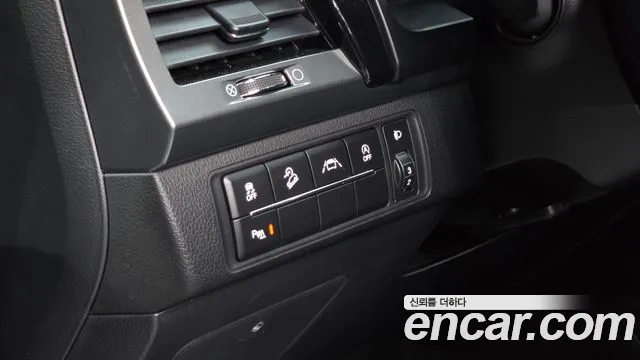 KG_Mobility_Ssangyong Rexton Новый Rexton Sport Дизель 2.2 4WD — Фото автомобиля 16