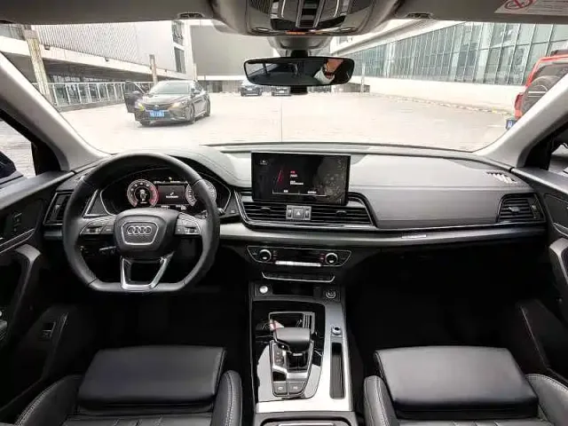 Audi Q5L — Фото автомобиля 6