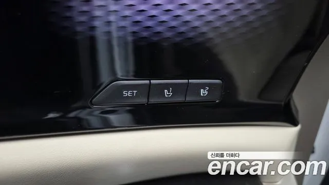 Kia Canival Carnival 4 поколение Бензин 7 мест Hi-Limousine — Фото автомобиля 22