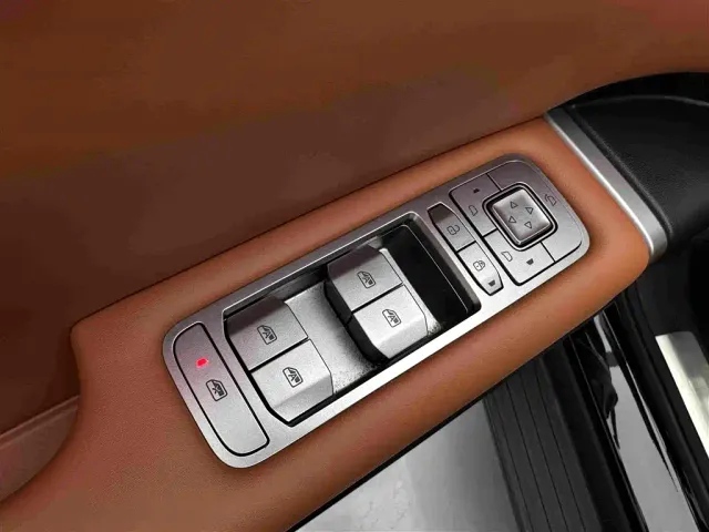 BYD FangChengBao Titanium 7 — Фото автомобиля 24
