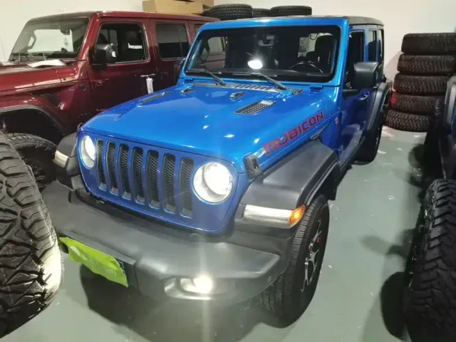 Jeep Wrangler — Фото автомобиля 2