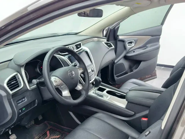Nissan Murano — Фото автомобиля 13