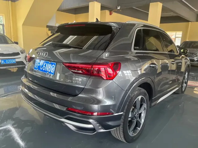 Audi Q3 — Фото автомобиля 4