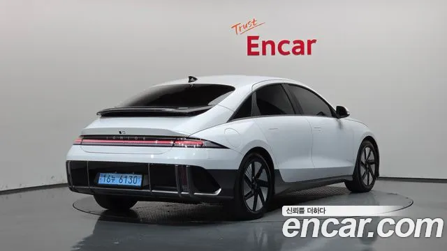 Hyundai Ioniq 6 — Фото автомобиля 2