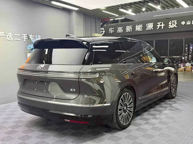 Nio ES8 — Фото автомобиля 14