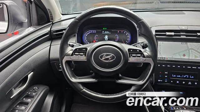 Hyundai Tucson Tucson (NX4) Бензин 1.6 турбо 2WD — Фото автомобиля 13