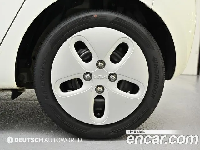 Kia RAY Новый Kia Ray Фургон — Фото автомобиля 5