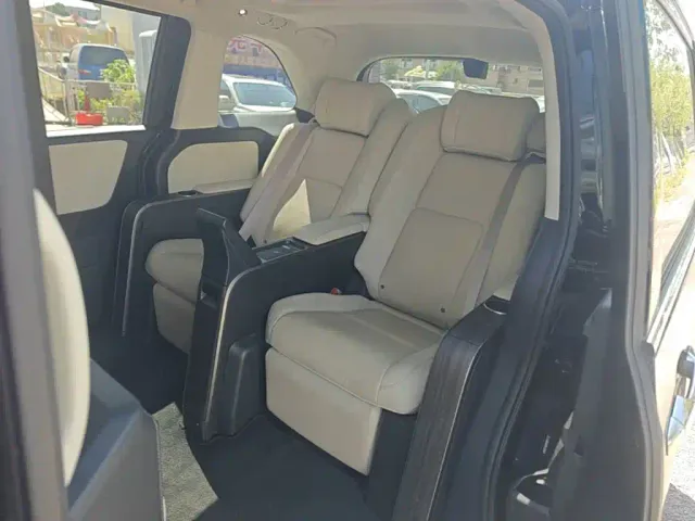 Honda Odyssey — Фото автомобиля 16