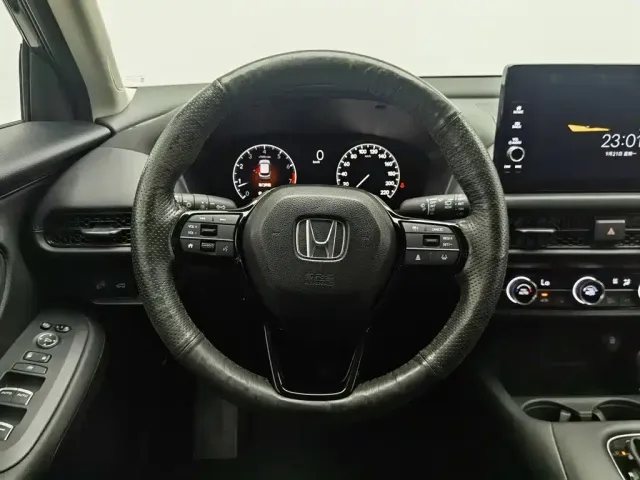 Honda ZR-V — Фото автомобиля 11