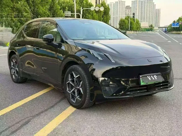 Lynk & Co Z20 — Фото автомобиля 3