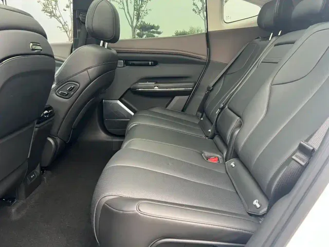 GAC Hyptec HT — Фото автомобиля 4