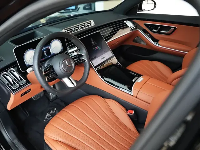 Mercedes-Benz S-Class — Фото автомобиля 4