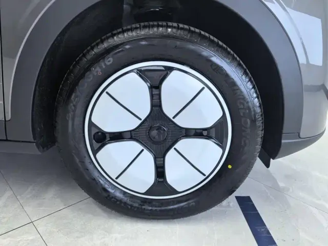Geely Starry Wish — Фото автомобиля 6
