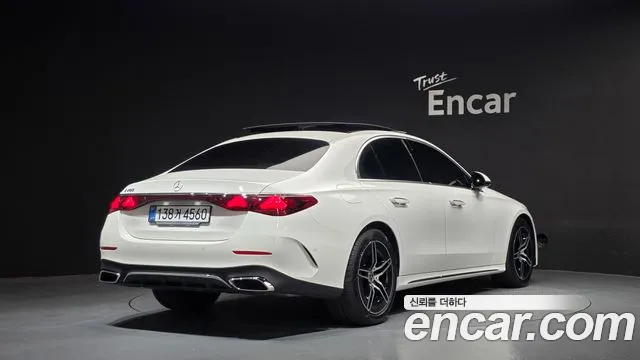 Mercedes-Benz E-Class W214 — Фото автомобиля 2