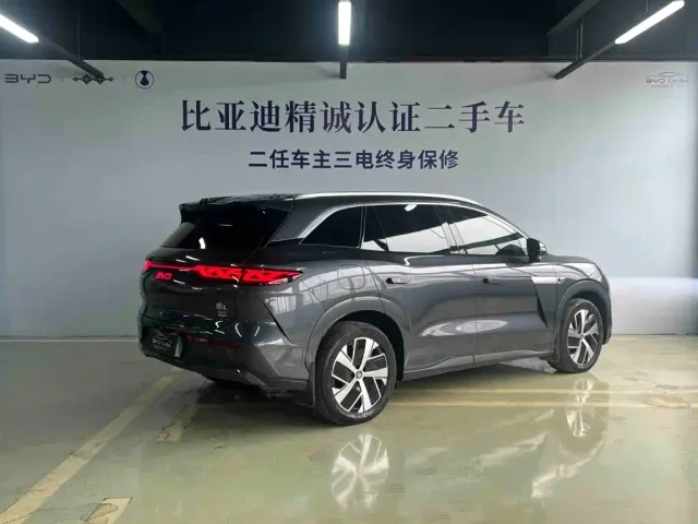 BYD Tang L — Фото автомобиля 4