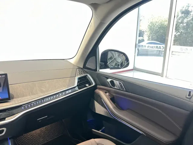 BMW X5 — Фото автомобиля 13