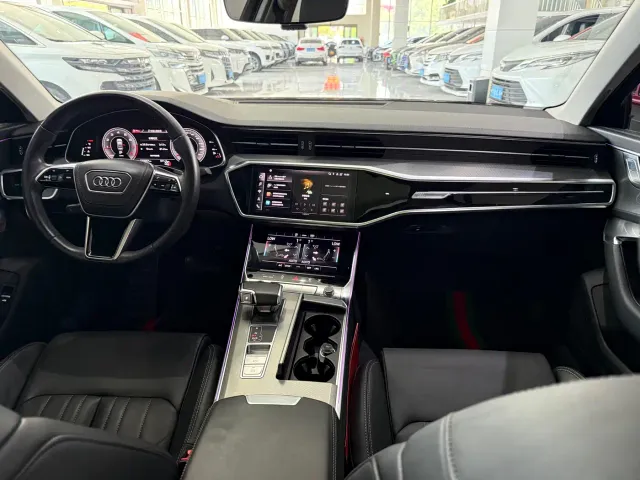 Audi A6L — Фото автомобиля 12
