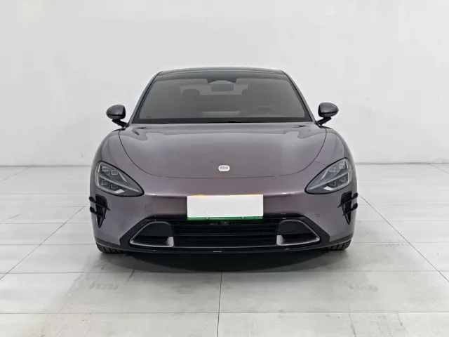 Xiaomi SU7 — Фото автомобиля 2