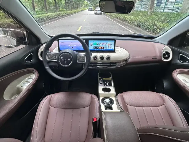 Wuling Bingo — Фото автомобиля 6