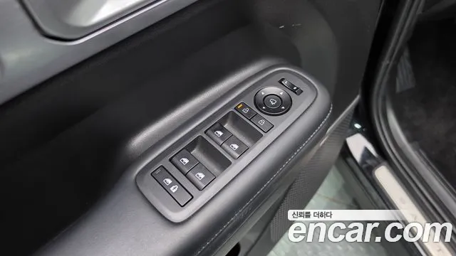 Hyundai Santa Fe MX5 — Фото автомобиля 30