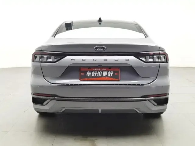 Ford Mondeo 2023 EcoBoost 245 Luxury — Фото автомобиля 4