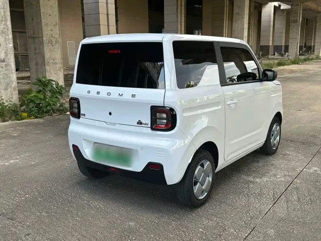 Geely Panda — Фото автомобиля 4