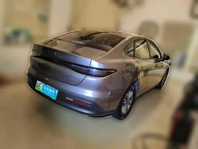 BYD Seal 05 DM-i — Фото автомобиля 5