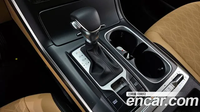 Kia Canival Carnival 4 поколение 9 мест Prestige — Фото автомобиля 9