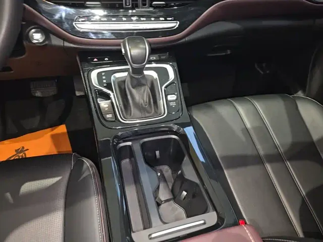 GAC Trumpchi M6 — Фото автомобиля 13