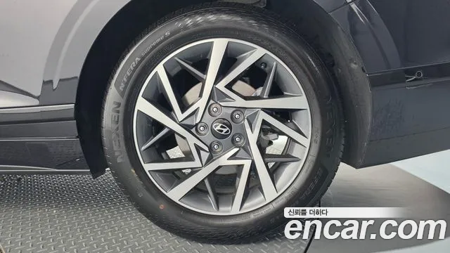 Hyundai Grandeur GN7 — Фото автомобиля 5