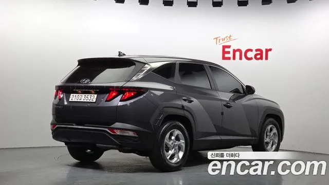 Hyundai Tucson Tucson (NX4) Дизель 2.0 2WD — Фото автомобиля 2