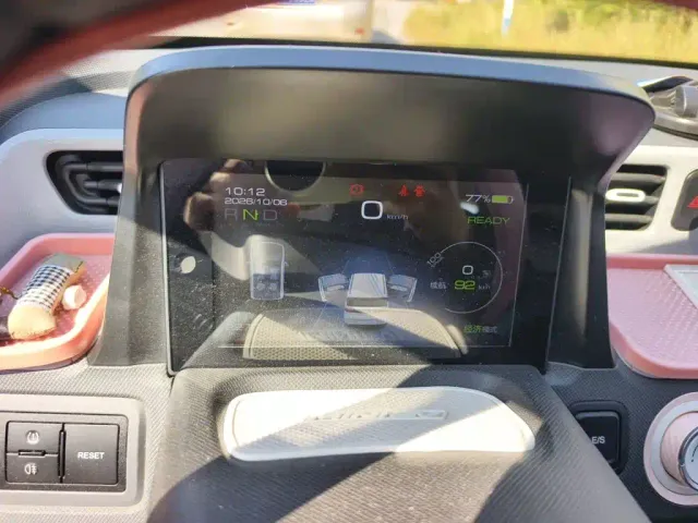 Wuling Hongguang Mini EV — Фото автомобиля 12
