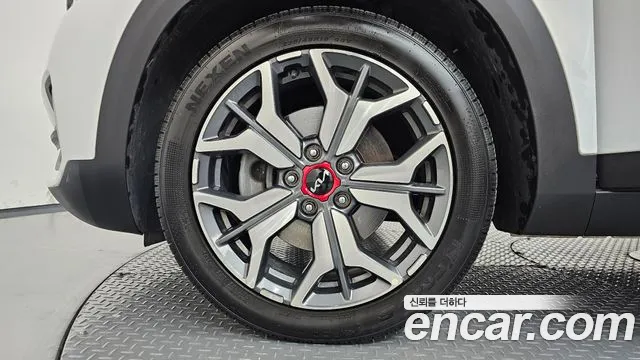 Kia Seltos — Фото автомобиля 5