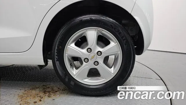 Chevrolet Spark — Фото автомобиля 6