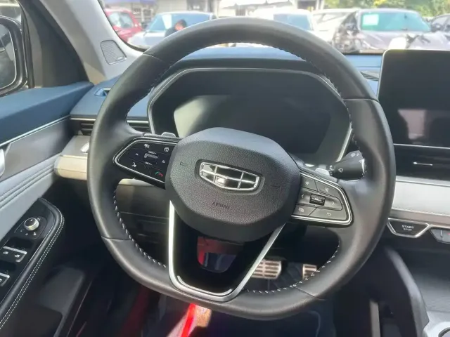 Geely Xingrui — Фото автомобиля 8