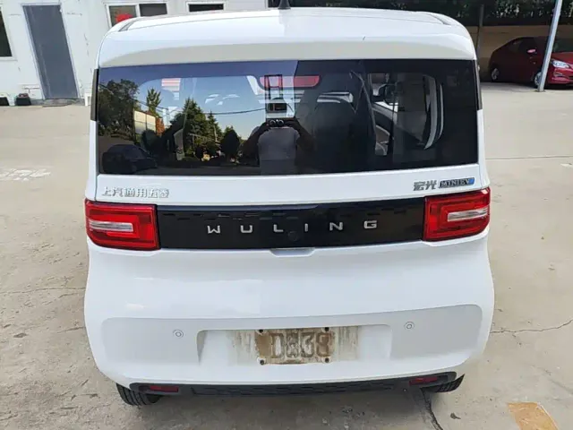 Wuling Hongguang Mini EV — Фото автомобиля 5