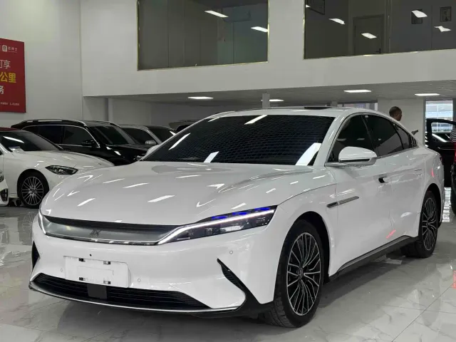 Фотография автомобиля — BYD Han