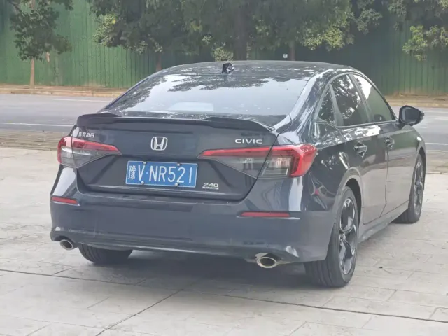 Honda Civic — Фото автомобиля 9