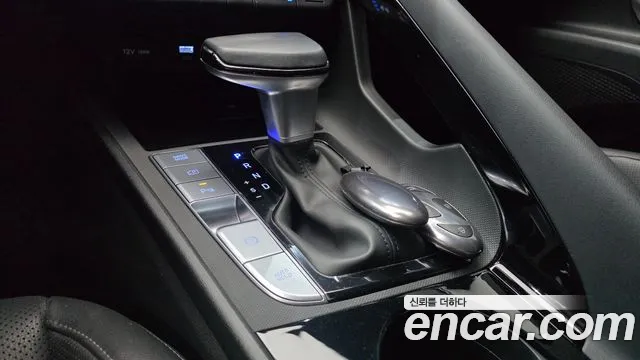 Hyundai Avante — Фото автомобиля 12