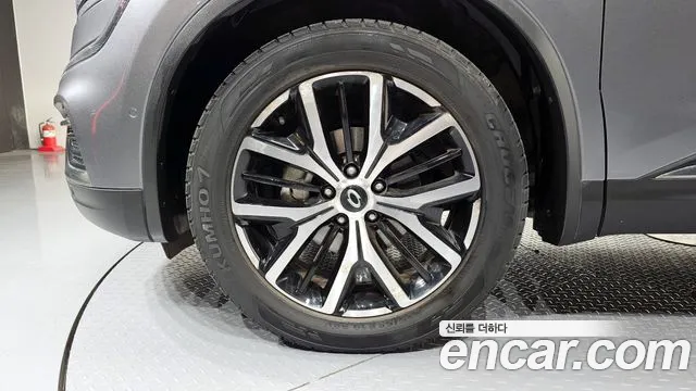 Renault-KoreaSamsung QM6 Новый QM6 2.0 GDe RE Signature 2WD — Фото автомобиля 5