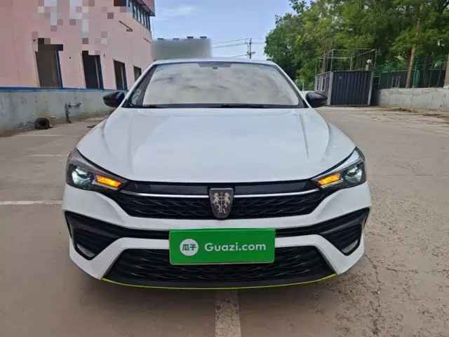 Roewe i5 — Фото автомобиля 2