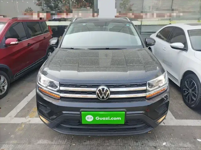 Volkswagen Tharu — Фото автомобиля 2